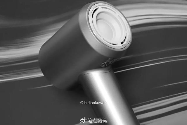 2024年电吹风怎样选？电机、风道、智能温控、负离子一文读懂！(图3)