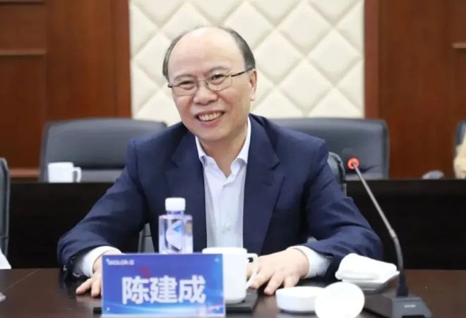 星空体育：500亿！浙商携二代千金又要IPO了！(图2)