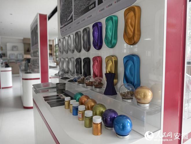 星空体育：“双凤”展翼“三力”齐鸣①丨在“看不见”的赛道里做冠军(图3)